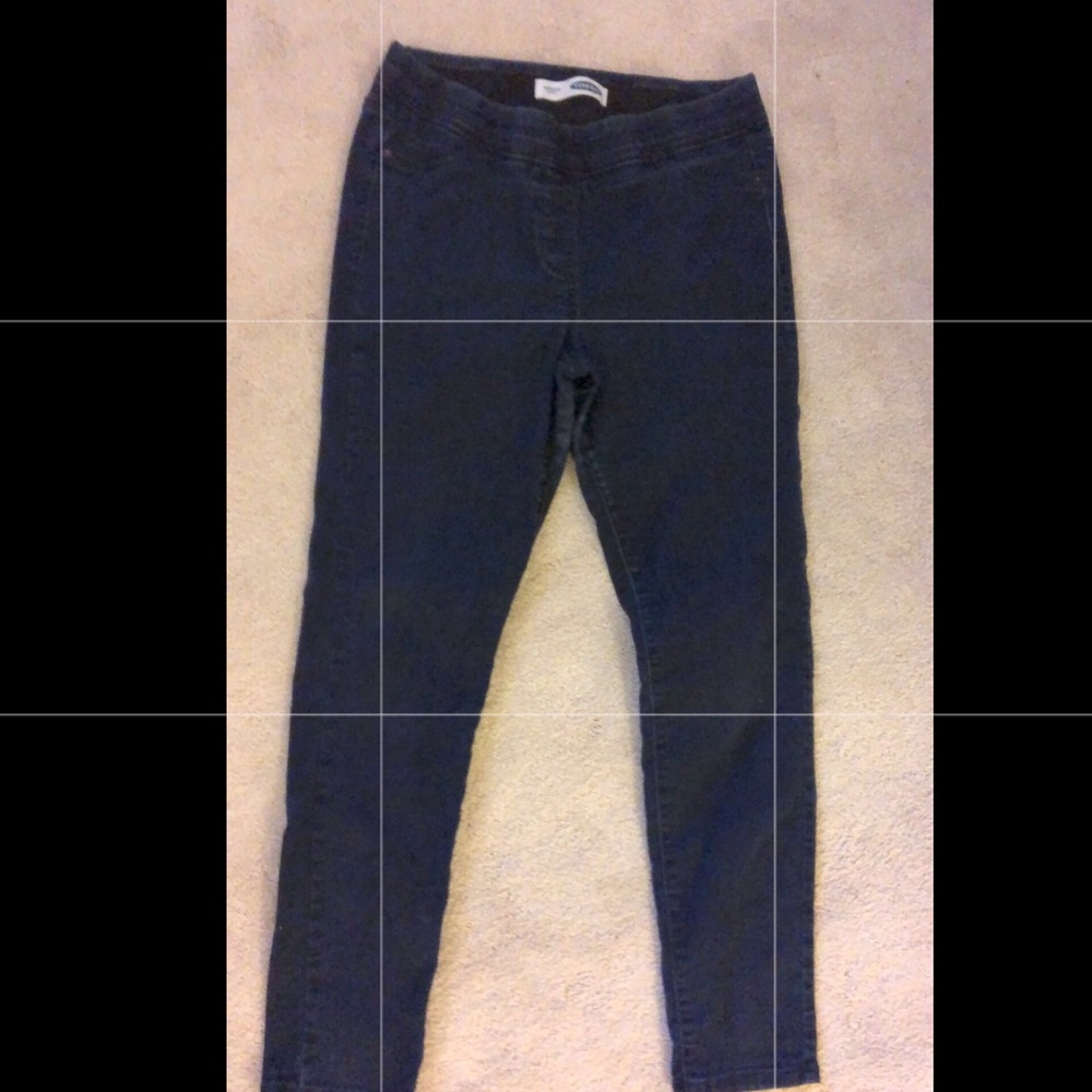 Dark wash Old Navy Jeggings